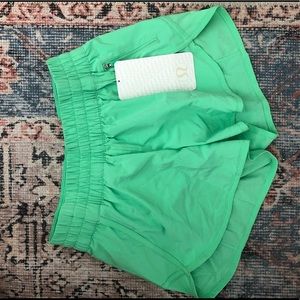 Lululemon tracker IV shorts